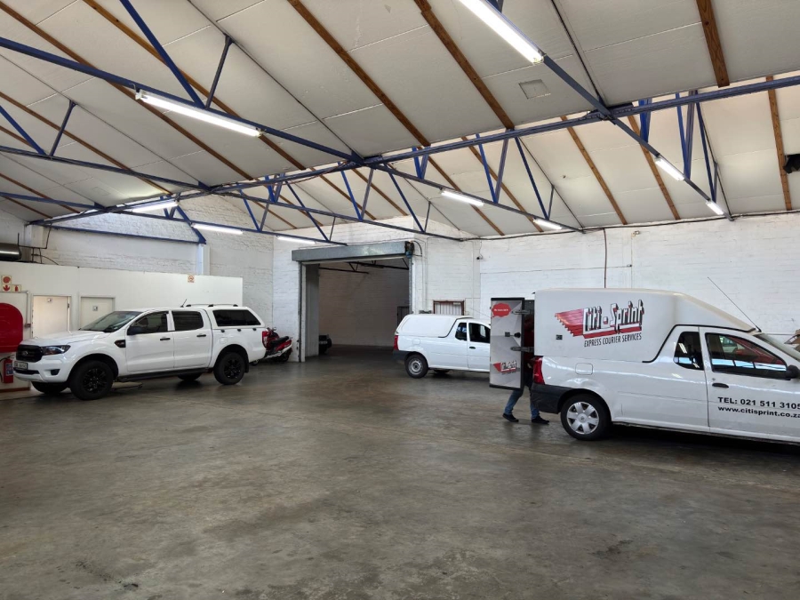 To Let commercial Property for Rent in Paarden Eiland Western Cape